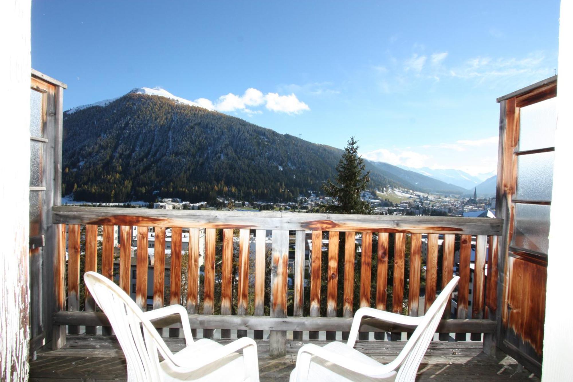Zentrum Haus Davos Kamer foto